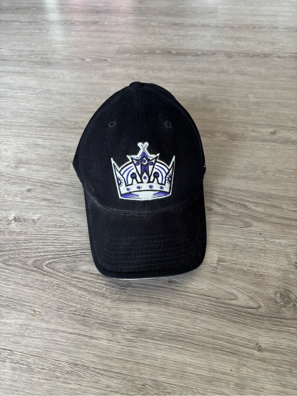 LA Kings Embroidered Baseball Cap